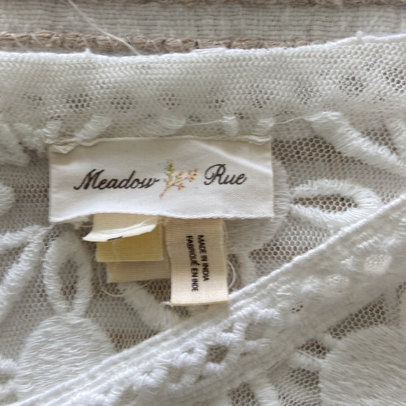 Anthropologie Meadow Rue Lace Detail Tee Size Small - Picture 6 of 6